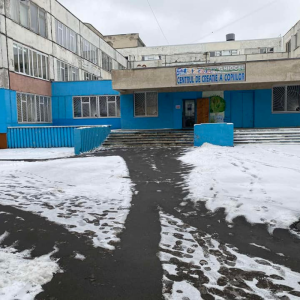Acțiuni de salubrizare la Centrul de creație a copiilor ,,Ghiocel”